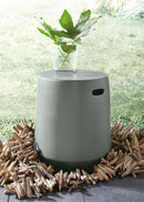 Kalmunds Stool - Furniture Queen (GA)*