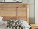 Makidern Bed - Furniture Queen (GA)*