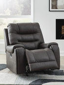 Femley Recliner - Furniture Queen (GA)*