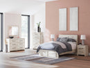 Lawroy Panel Storage Bed - Furniture Queen (GA)*