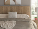 Gramburg Bed - Furniture Queen (GA)*
