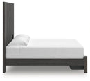 Fraluna Bed - Furniture Queen (GA)*