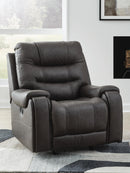 Femley Recliner - Furniture Queen (GA)*