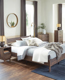 Calverson Bed - Furniture Queen (GA)*