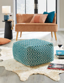 Brynnsen Pouf - Furniture Queen (GA)*