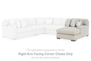 Laurelgrove Sectional with Chaise