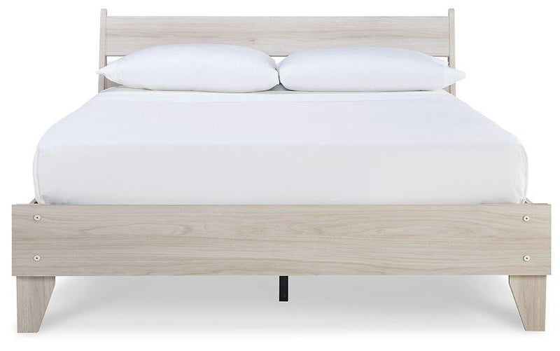 Socalle Panel Bed