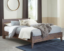 Calverson Bed - Furniture Queen (GA)*
