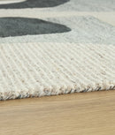 Edrickhill 5' x 7' Rug - Furniture Queen (GA)*