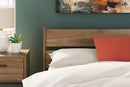 Deanlow Bed - Furniture Queen (GA)*