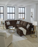 Kimlee Sectional with Chaise - Furniture Queen (GA)*