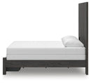 Fraluna Bedroom Set - Furniture Queen (GA)*