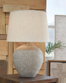 Dreward Lamp Set - Furniture Queen (GA)*