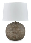 Neavesboro Lamp Set - Furniture Queen (GA)*